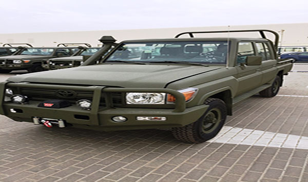 Semi-armored Defense Fleet on Toyota LC79